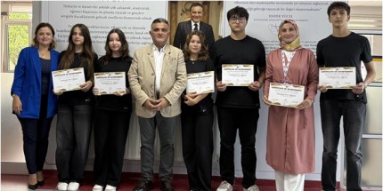 Canik Uğur Okulları Fen Lisesi'nden Uluslararası Başarı